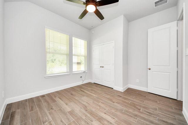 714 Satterwhite Farms Lane, Magnolia, TX 77354