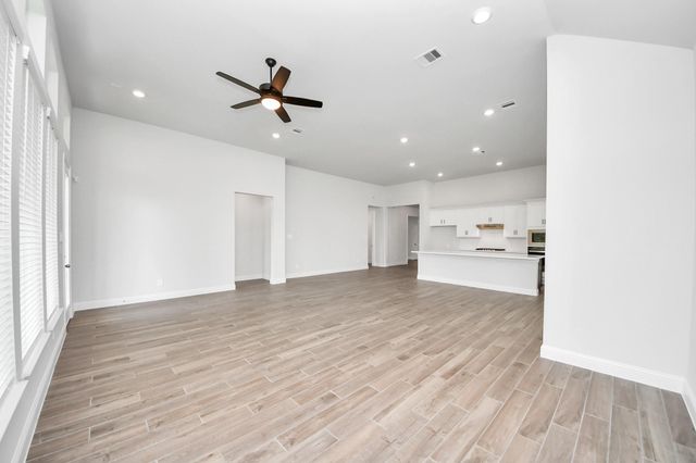 714 Satterwhite Farms Lane, Magnolia, TX 77354