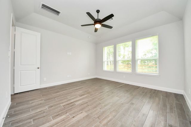 714 Satterwhite Farms Lane, Magnolia, TX 77354