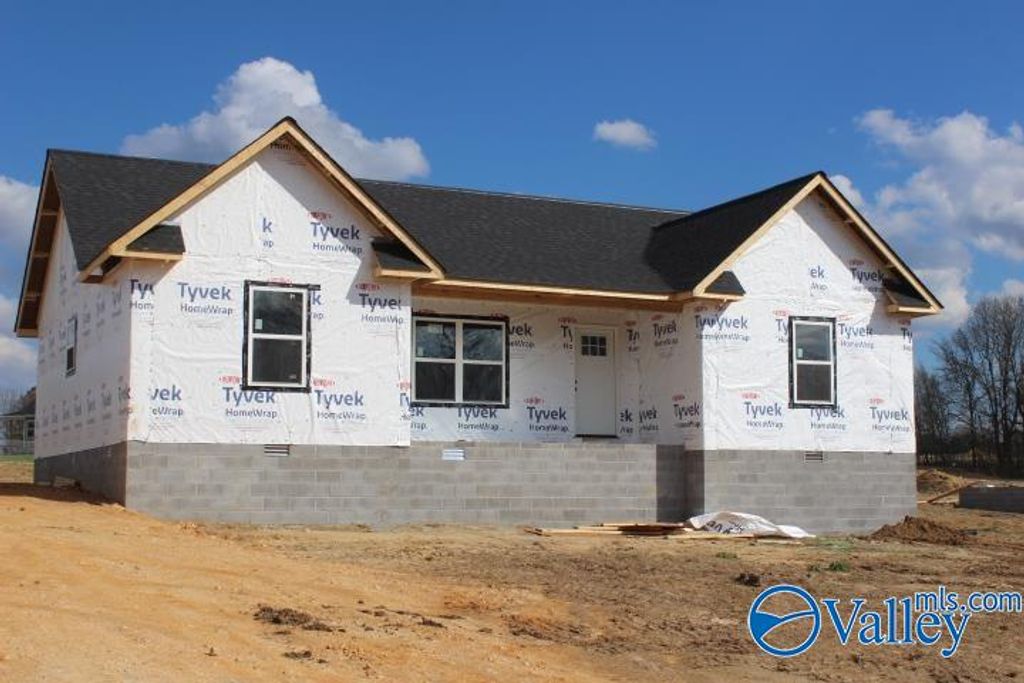 368 County Road 244, Fort Payne, AL 35968