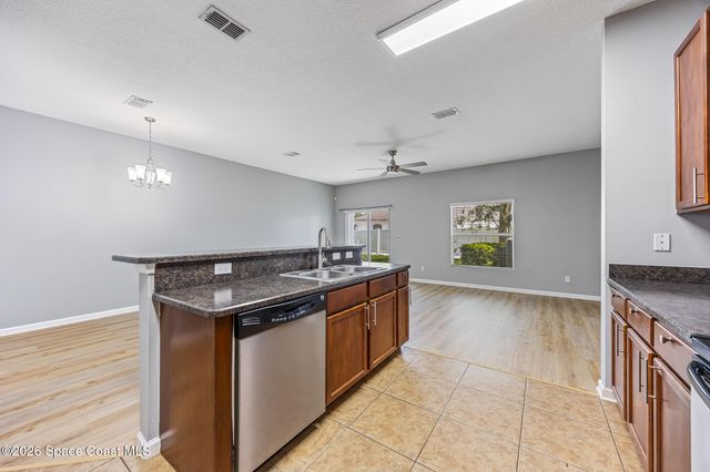 2745 Revolution Street 101, Melbourne, FL 32935