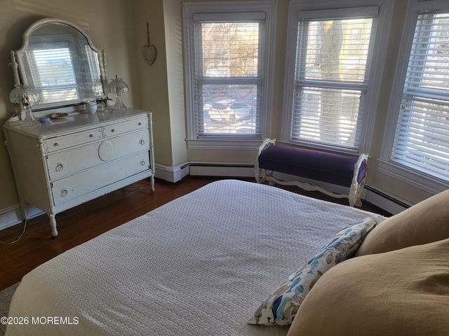 80 Heck Avenue, Ocean Grove, NJ 07756