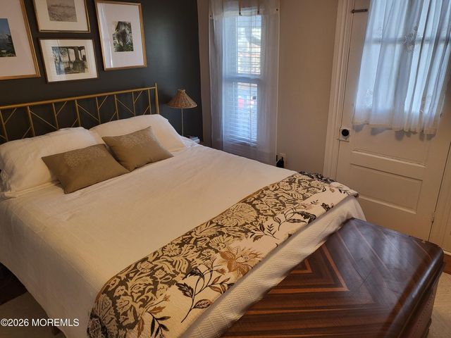 80 Heck Avenue, Ocean Grove, NJ 07756