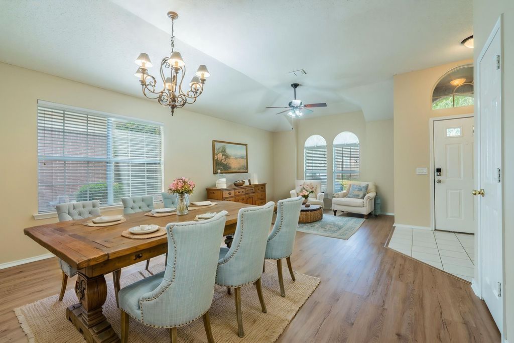 1828 Newton Drive, Flower Mound, TX 75028 — photo 2