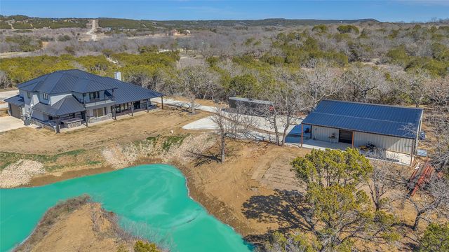 1048 Mountain Bluebird Court, Graford, TX 76449