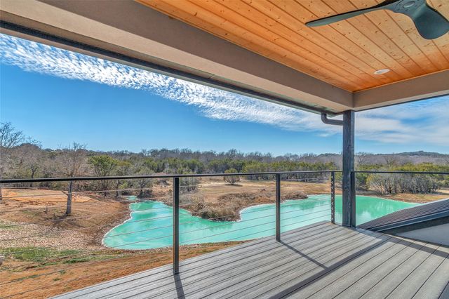 1048 Mountain Bluebird Court, Graford, TX 76449