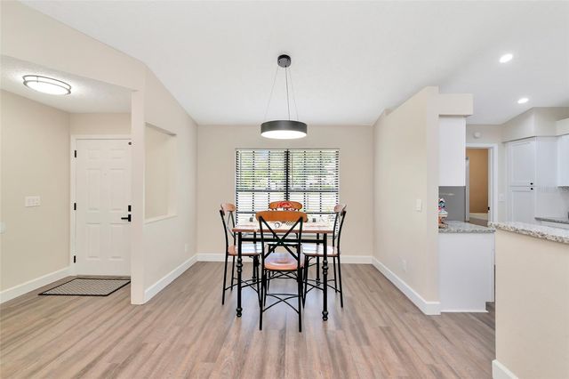 6104 26TH AVENUE E, Bradenton, FL 34208