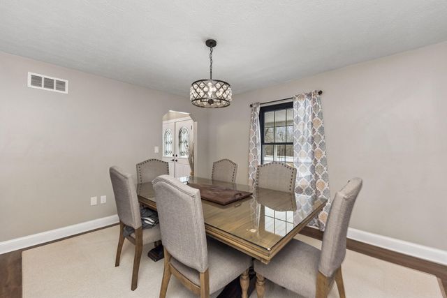 7892 Pleasant Valley Road, Florence, KY 41042