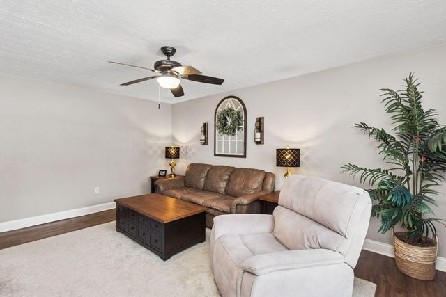 7892 Pleasant Valley Road, Florence, KY 41042