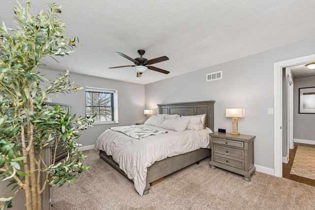 7892 Pleasant Valley Road, Florence, KY 41042