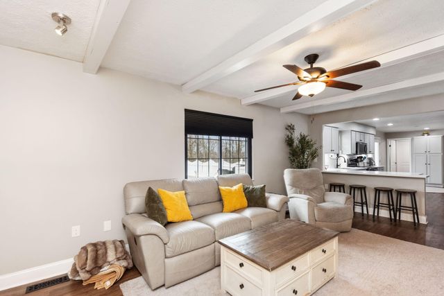 7892 Pleasant Valley Road, Florence, KY 41042