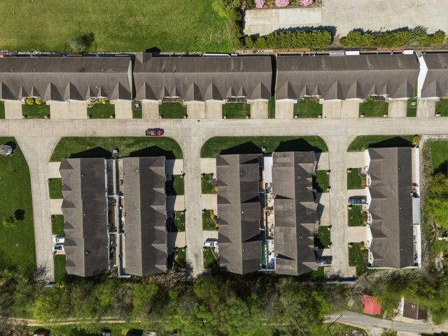 42 McKenzie Court, Milton, WV 25541