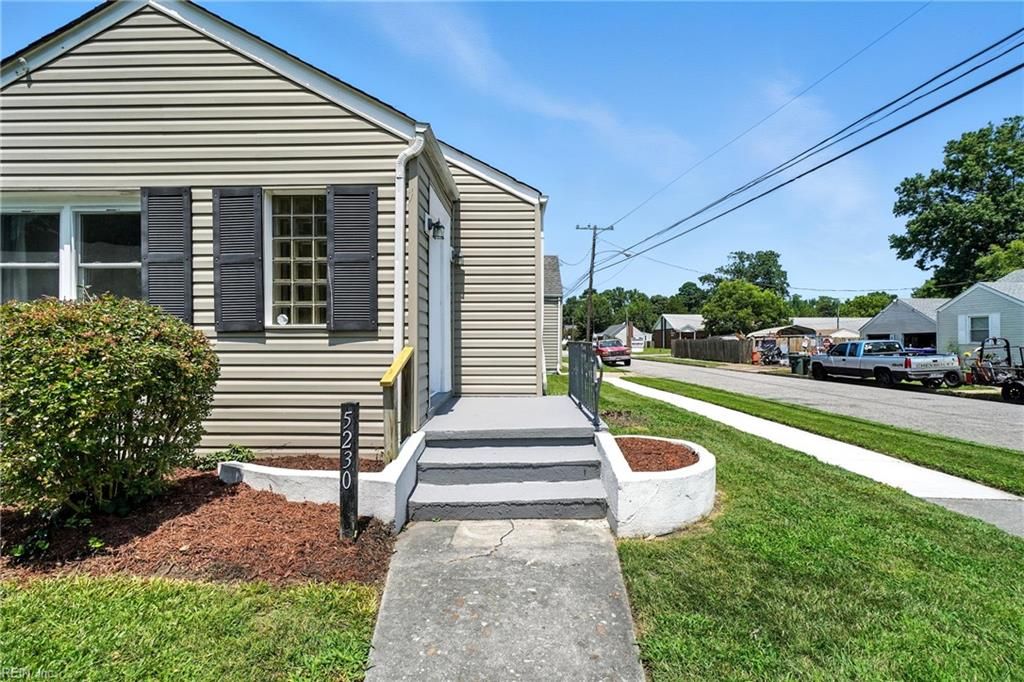 5230 Texas AVE, Norfolk, VA 23505