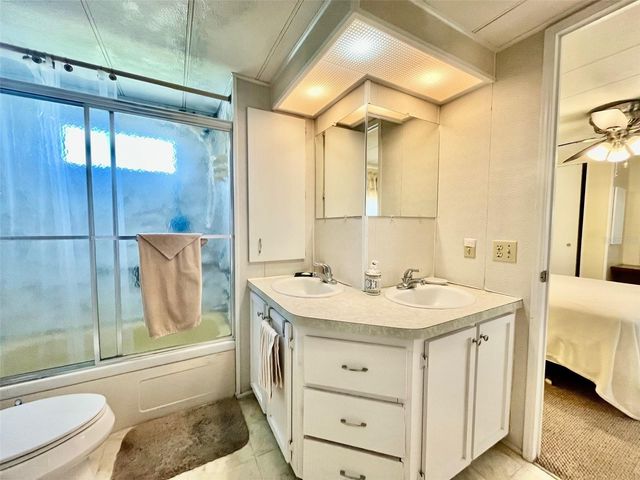 130 MELODY LANE, Tarpon Springs, FL 34689