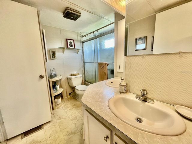 130 MELODY LANE, Tarpon Springs, FL 34689