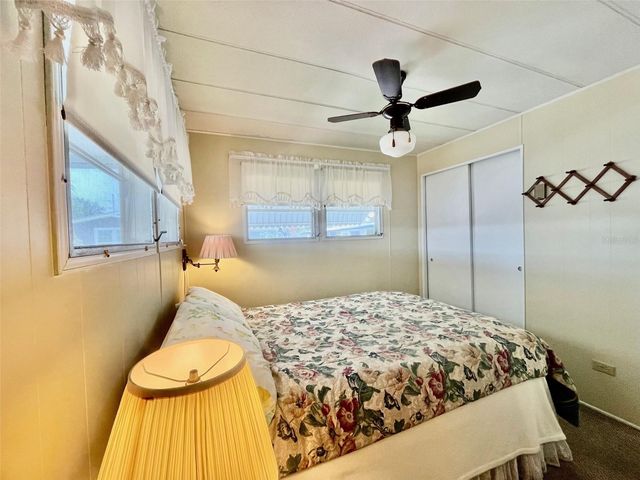 130 MELODY LANE, Tarpon Springs, FL 34689