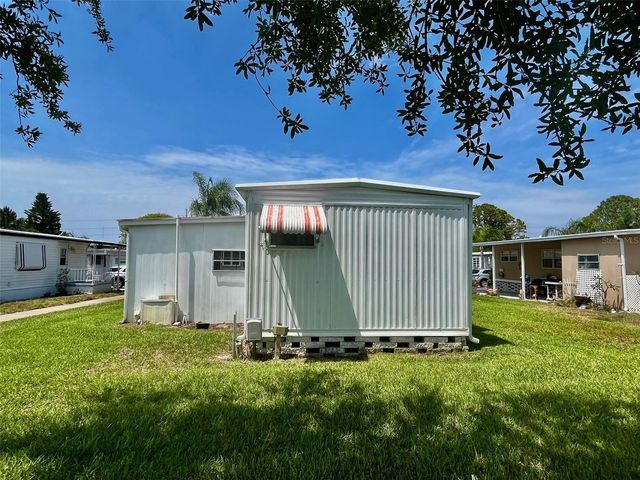 130 MELODY LANE, Tarpon Springs, FL 34689