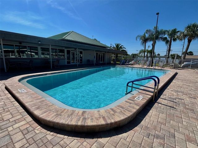 130 MELODY LANE, Tarpon Springs, FL 34689
