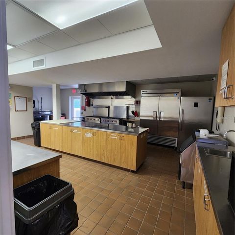 130 MELODY LANE, Tarpon Springs, FL 34689