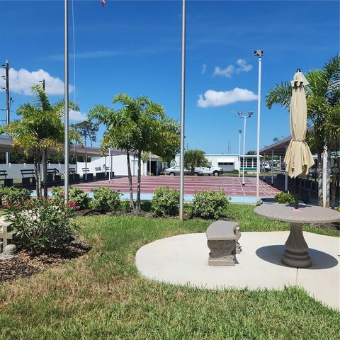 130 MELODY LANE, Tarpon Springs, FL 34689