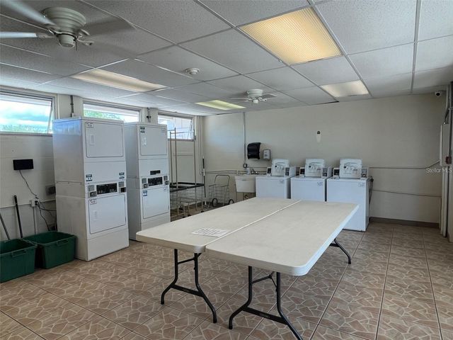 130 MELODY LANE, Tarpon Springs, FL 34689