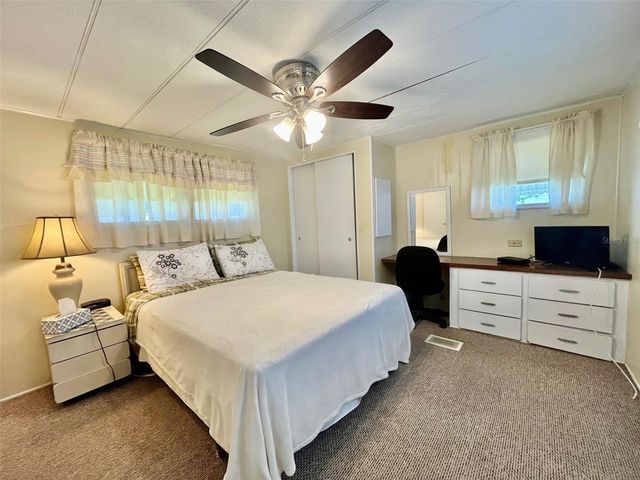 130 MELODY LANE, Tarpon Springs, FL 34689