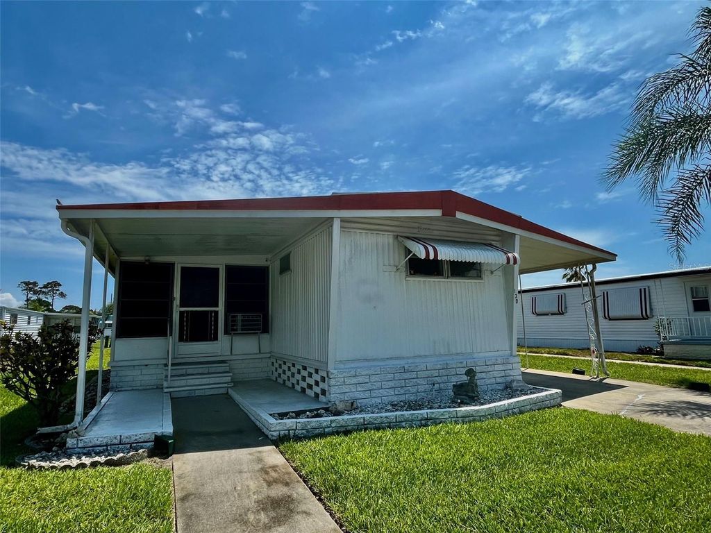 130 MELODY LANE, Tarpon Springs, FL 34689