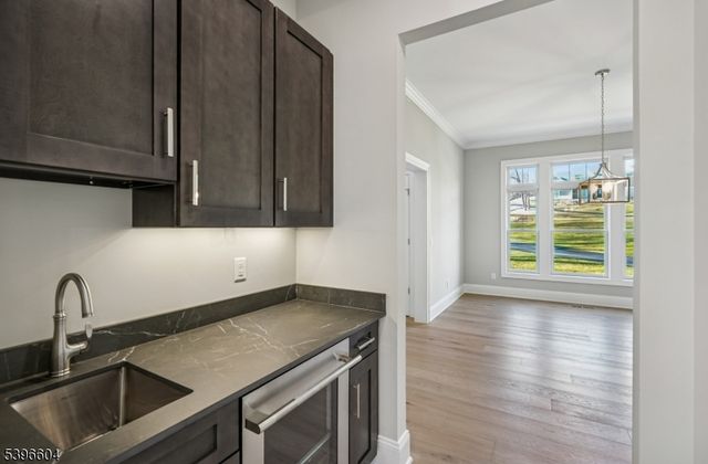 2 Bristol Ridge Rd, Boonton Twp., NJ 07005