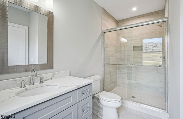 2 Bristol Ridge Rd, Boonton Twp., NJ 07005