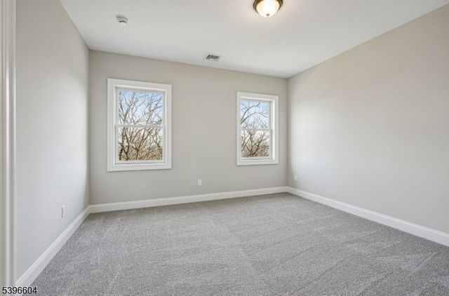 2 Bristol Ridge Rd, Boonton Twp., NJ 07005