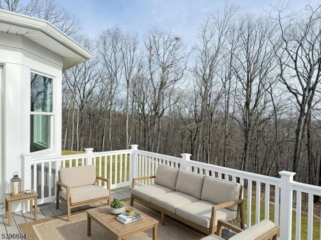 2 Bristol Ridge Rd, Boonton Twp., NJ 07005