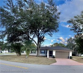 203 Crane Street, Sebring, FL 33870