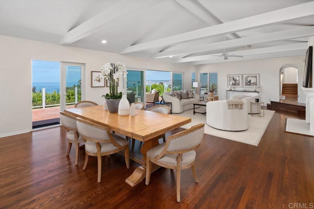Image 2 of property listing at 1420 La Jolla Knoll, La Jolla, CA 92037