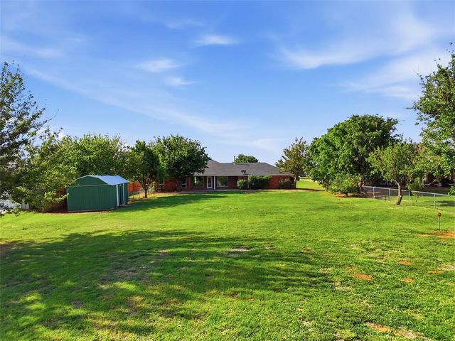 1213 NW Misty Drive, Piedmont, OK 73078