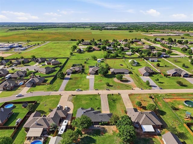 1213 NW Misty Drive, Piedmont, OK 73078