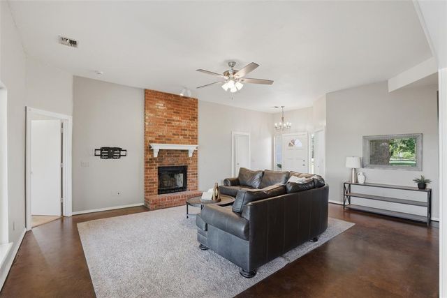 1213 NW Misty Drive, Piedmont, OK 73078