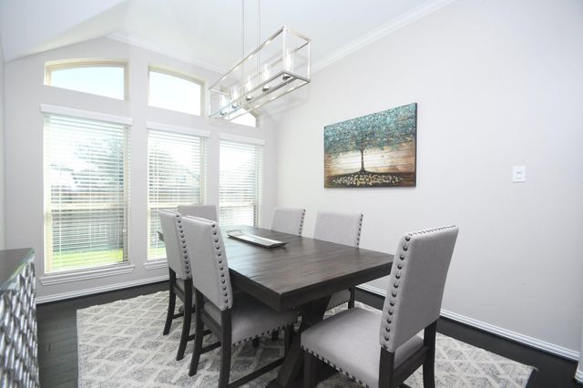 6304 Wood Creek Lane, League City, TX 77573