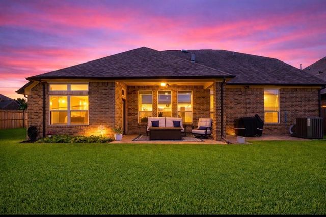 6304 Wood Creek Lane, League City, TX 77573