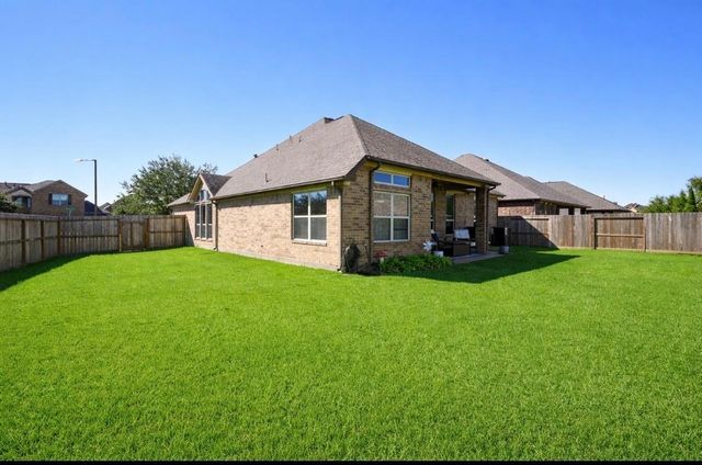 6304 Wood Creek Lane, League City, TX 77573