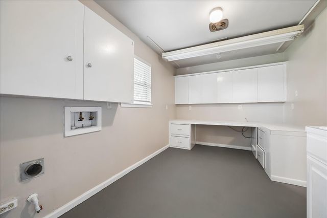 1522 19th Avenue N, Texas City, TX 77590