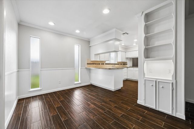 1522 19th Avenue N, Texas City, TX 77590