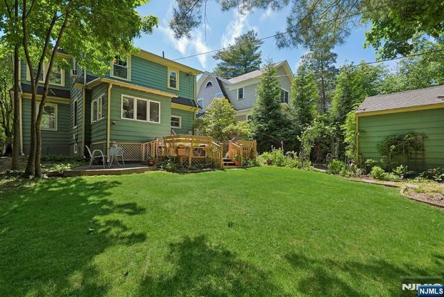 31 Macopin Avenue, Montclair, NJ 07043