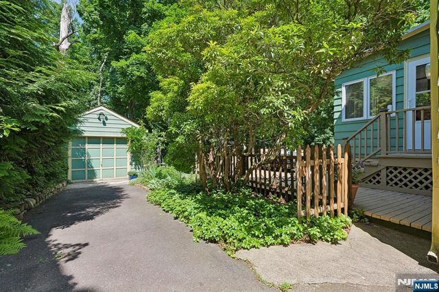31 Macopin Avenue, Montclair, NJ 07043