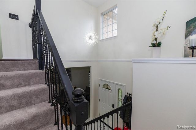 26263 Oakley Court, Brownstown, MI 48174