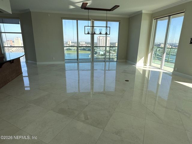 1431 RIVERPLACE Boulevard 1706, Jacksonville, FL 32207