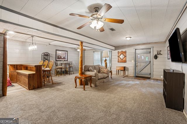 203 N View Pointe Drive, Lagrange, GA 30241