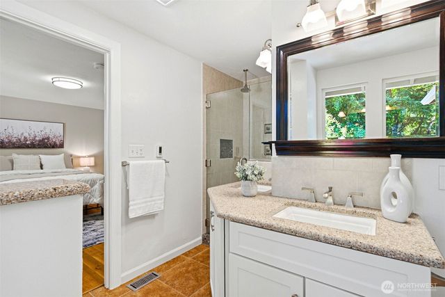 6341 121st Avenue SE, Bellevue, WA 98006
