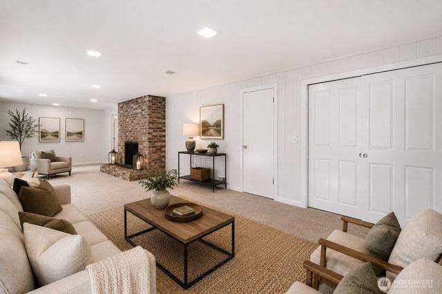 6341 121st Avenue SE, Bellevue, WA 98006