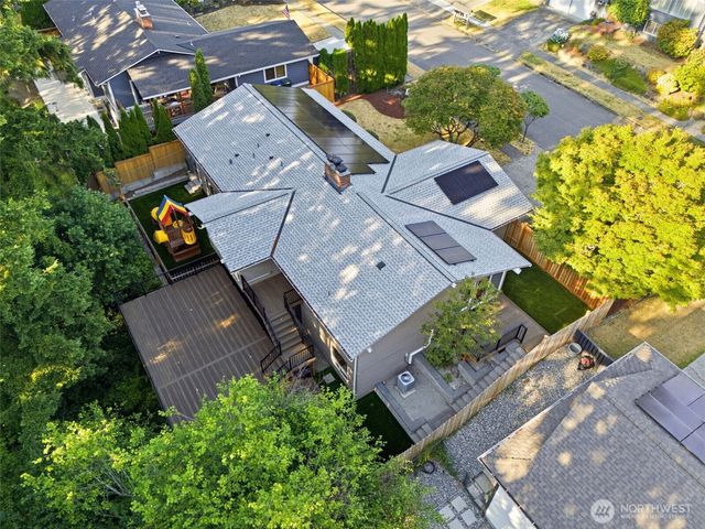 6341 121st Avenue SE, Bellevue, WA 98006