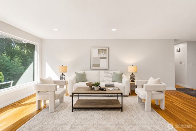 6341 121st Avenue SE, Bellevue, WA 98006